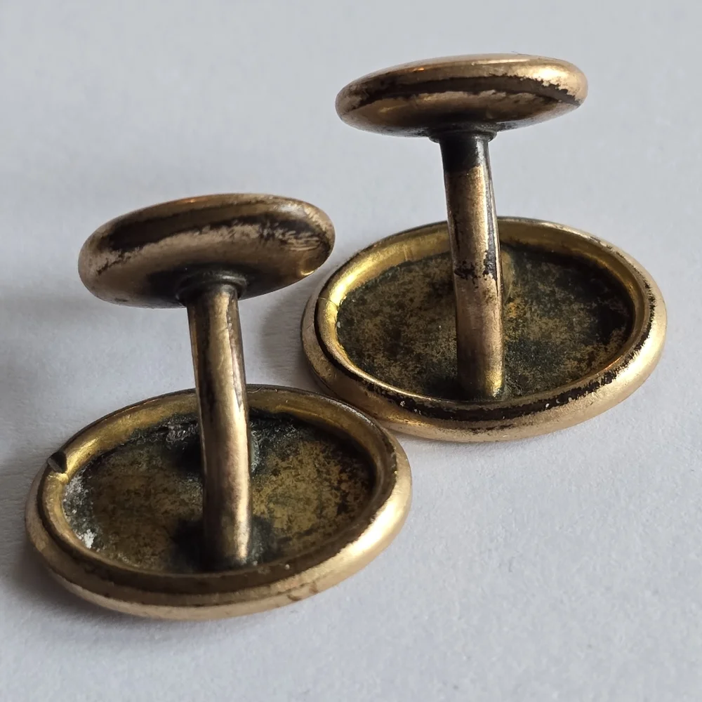 Vintage cuff links gold tone oval shield engraved edwardian art deco style